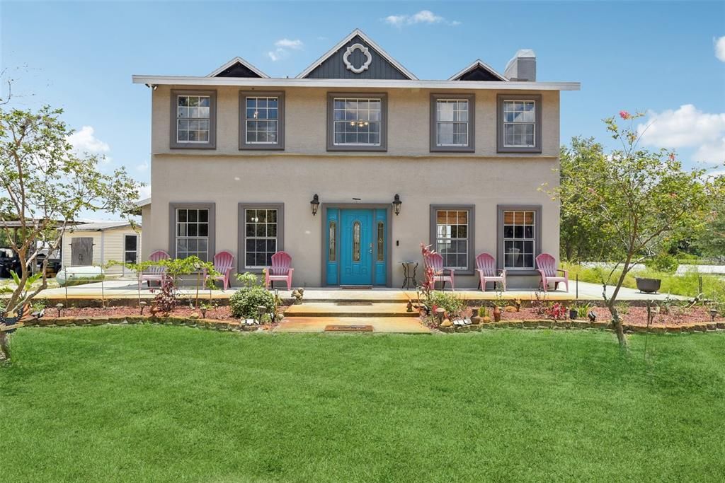 Recently Sold: $449,900 (3 beds, 2 baths, 1953 Square Feet)