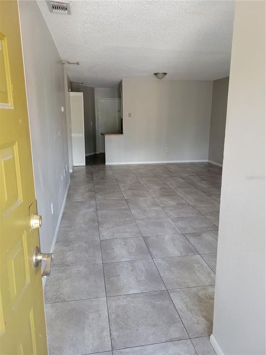 For Rent: $1,550 (2 beds, 2 baths, 996 Square Feet)