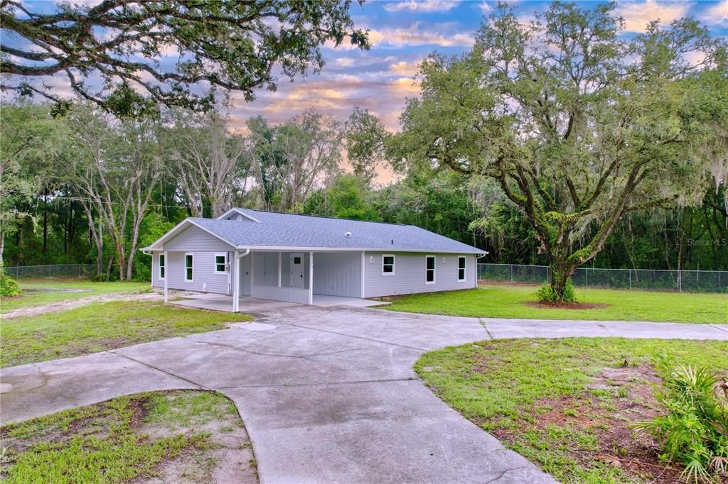 For Sale: $399,000 (3 beds, 2 baths, 1840 Square Feet)