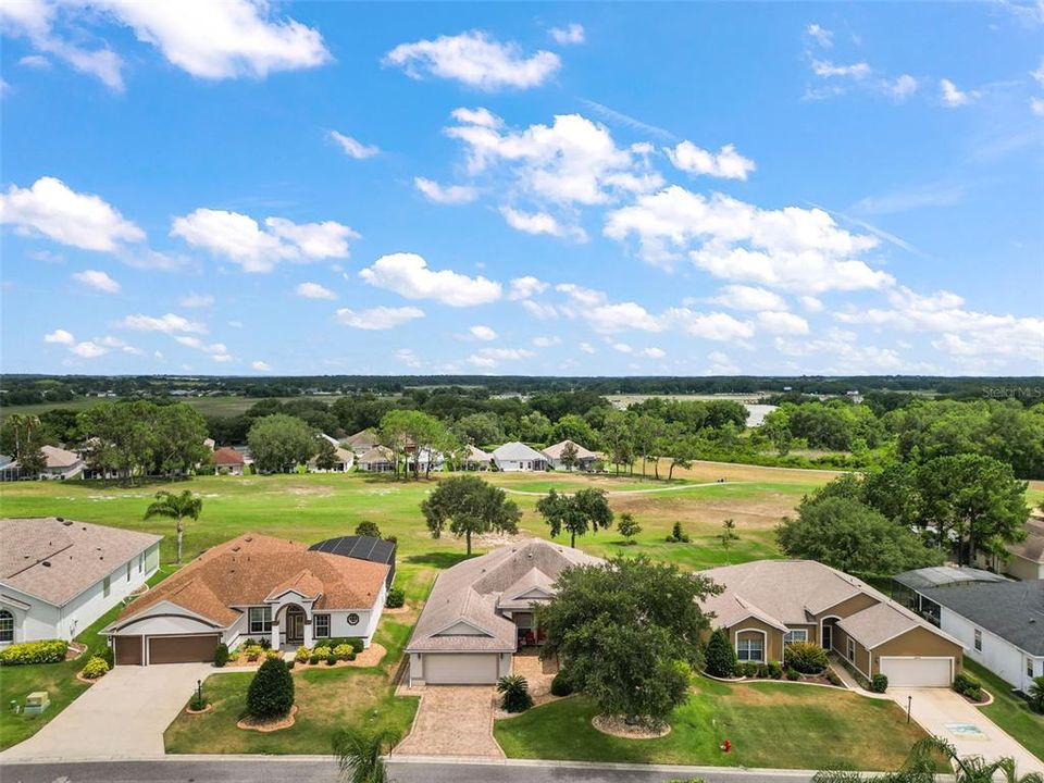 For Sale: $419,900 (3 beds, 2 baths, 2611 Square Feet)