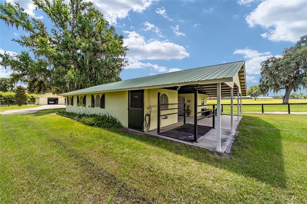 For Sale: $1,925,000 (3 beds, 2 baths, 2457 Square Feet)