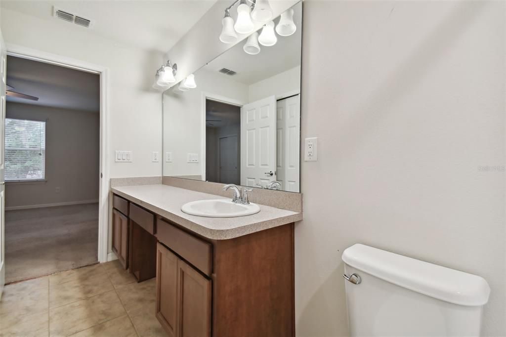 For Rent: $2,000 (2 beds, 2 baths, 1588 Square Feet)