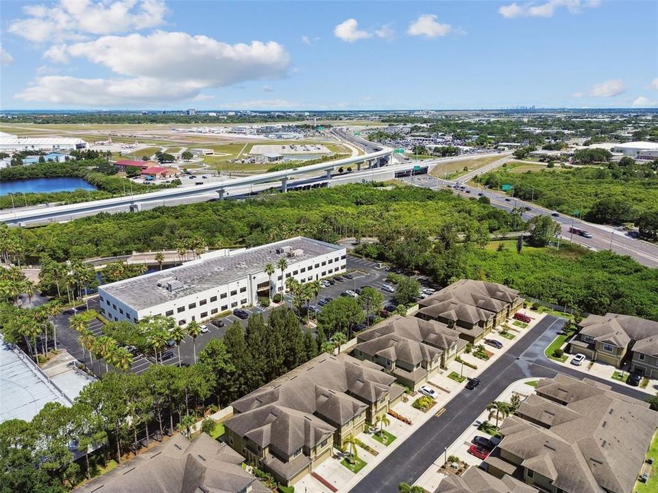 Active With Contract: $445,000 (3 beds, 2 baths, 2043 Square Feet)