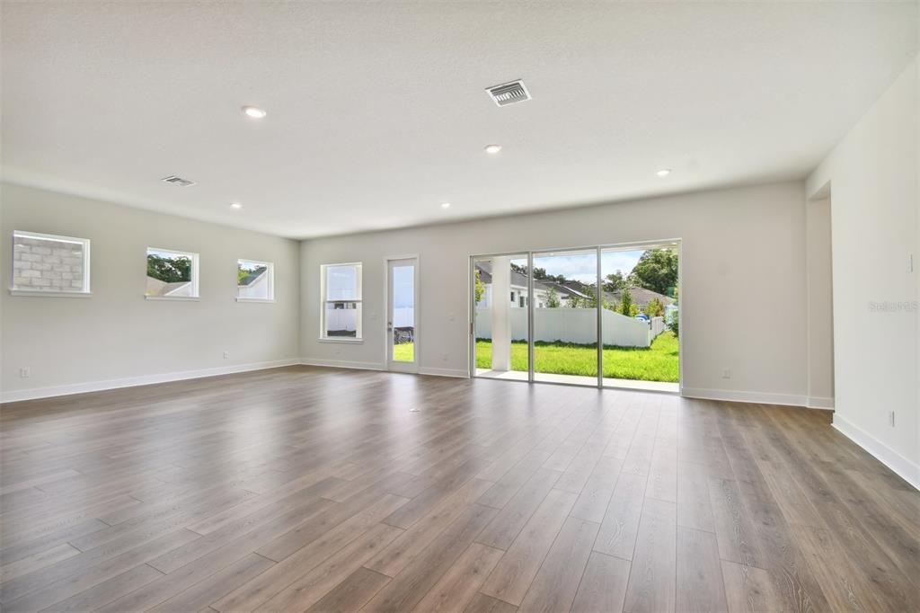 Family & Dining Room