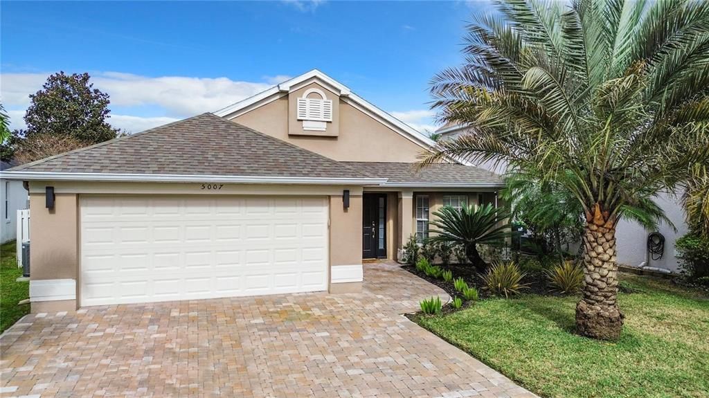 Recently Sold: $485,000 (4 beds, 2 baths, 1643 Square Feet)