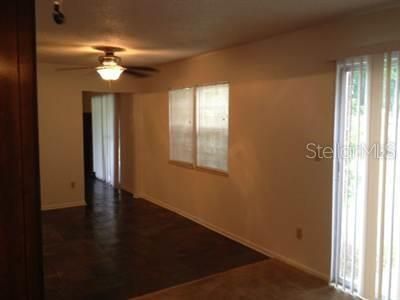 Recently Rented: $1,700 (3 beds, 2 baths, 2148 Square Feet)