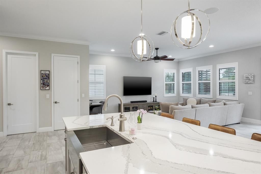 Active With Contract: $1,274,900 (4 beds, 3 baths, 3647 Square Feet)