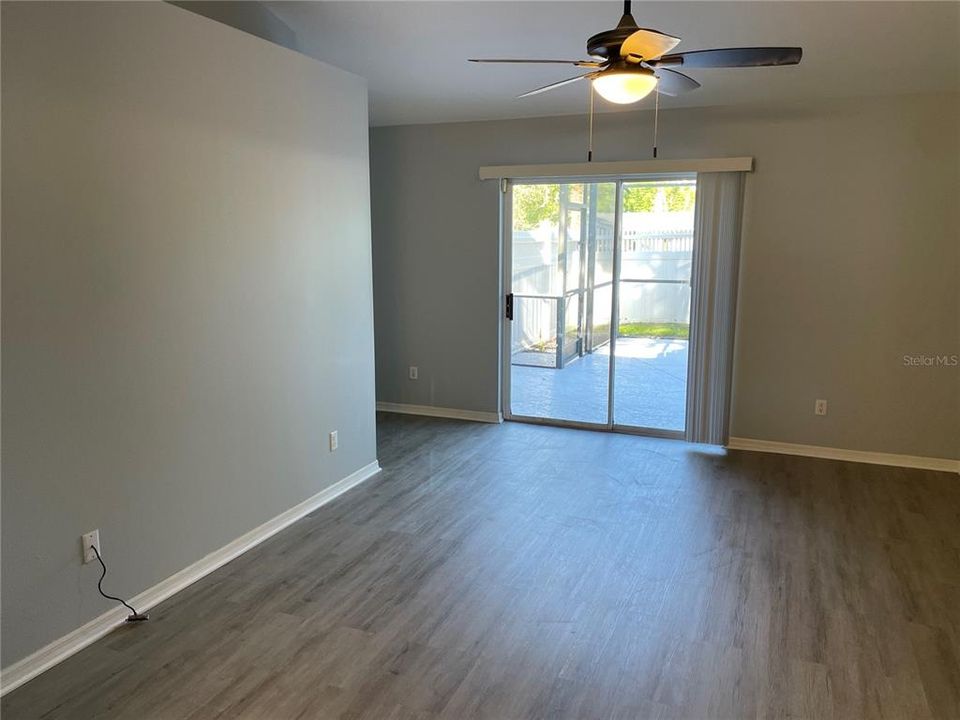 For Rent: $3,275 (3 beds, 2 baths, 1467 Square Feet)