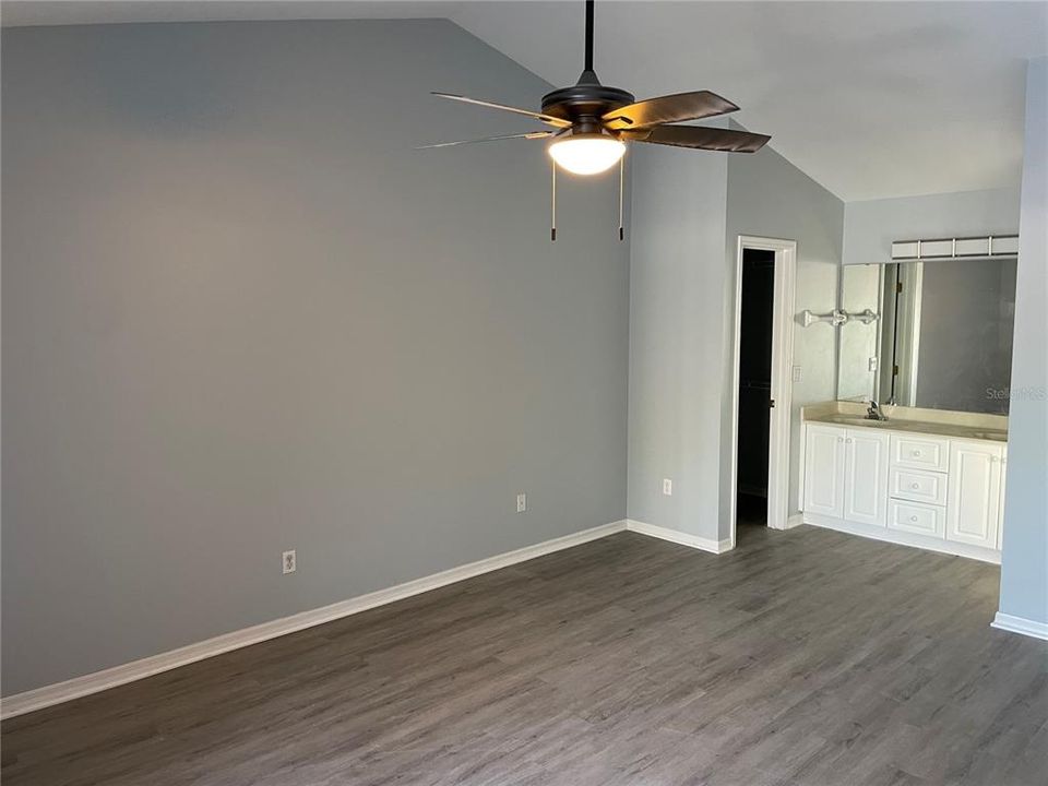 For Rent: $3,275 (3 beds, 2 baths, 1467 Square Feet)