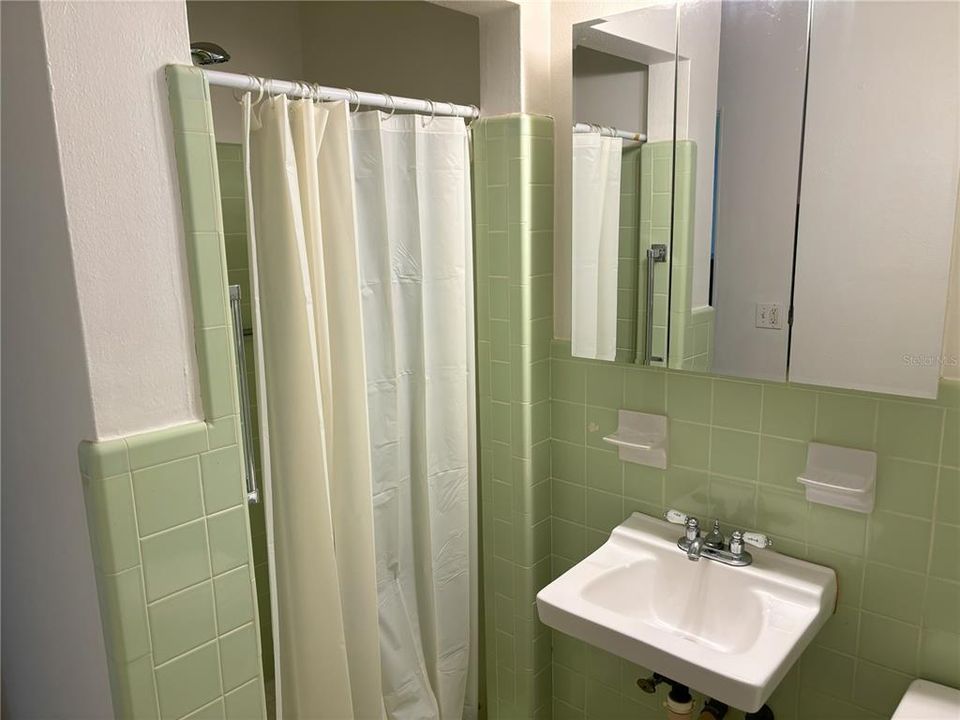Недавно арендовано: $1,300 (1 спален, 1 ванн, 576 Квадратных фут)