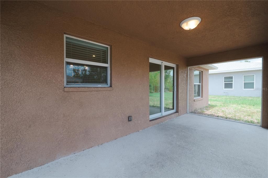 For Rent: $1,995 (3 beds, 2 baths, 1131 Square Feet)
