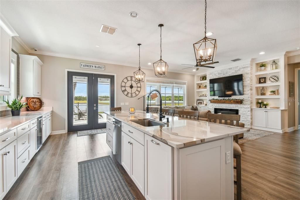 Active With Contract: $769,900 (4 beds, 3 baths, 2513 Square Feet)