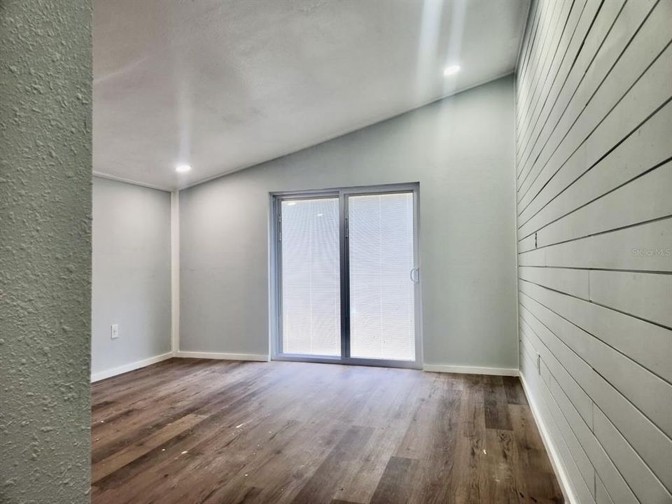 En Venta: $899,000 (6 camas, 4 baños, 3565 Pies cuadrados)