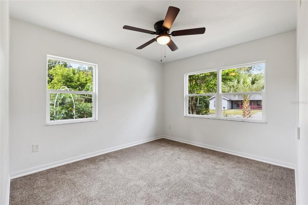 Active With Contract: $249,900 (4 beds, 2 baths, 1942 Square Feet)