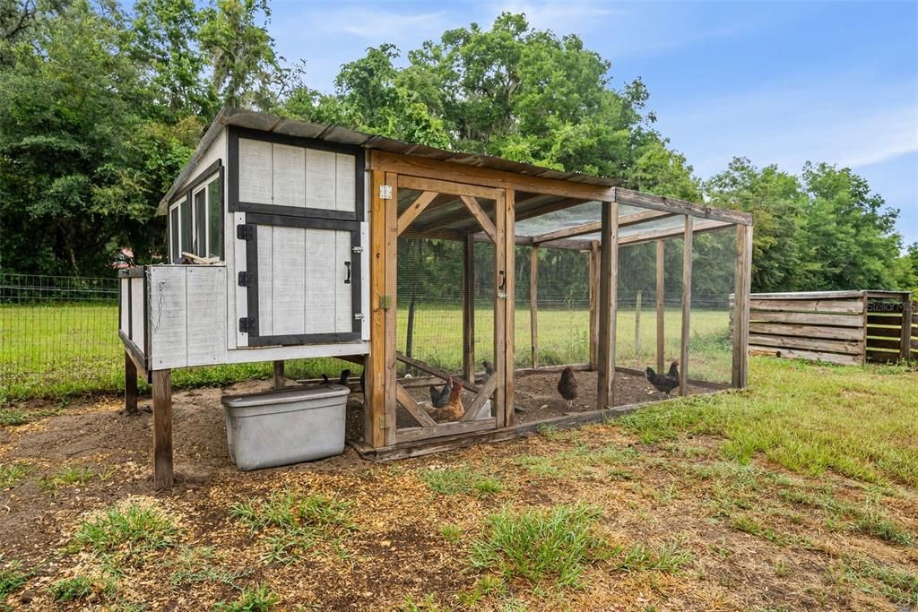 Active With Contract: $595,000 (3 beds, 2 baths, 1842 Square Feet)