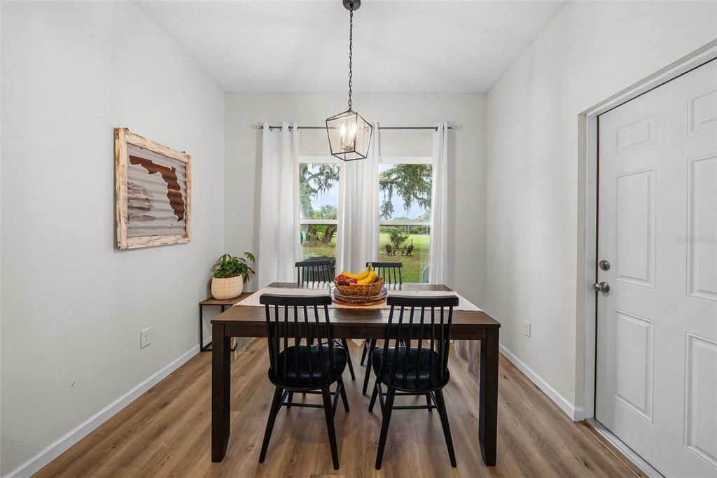 Active With Contract: $595,000 (3 beds, 2 baths, 1842 Square Feet)