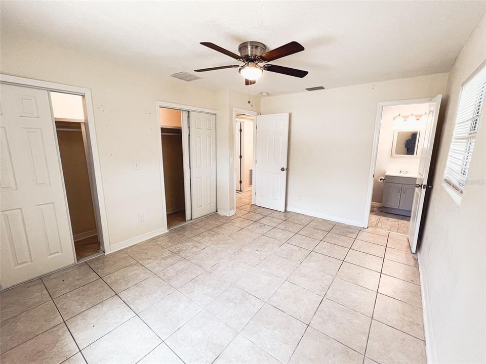 For Rent: $2,000 (2 beds, 2 baths, 1000 Square Feet)