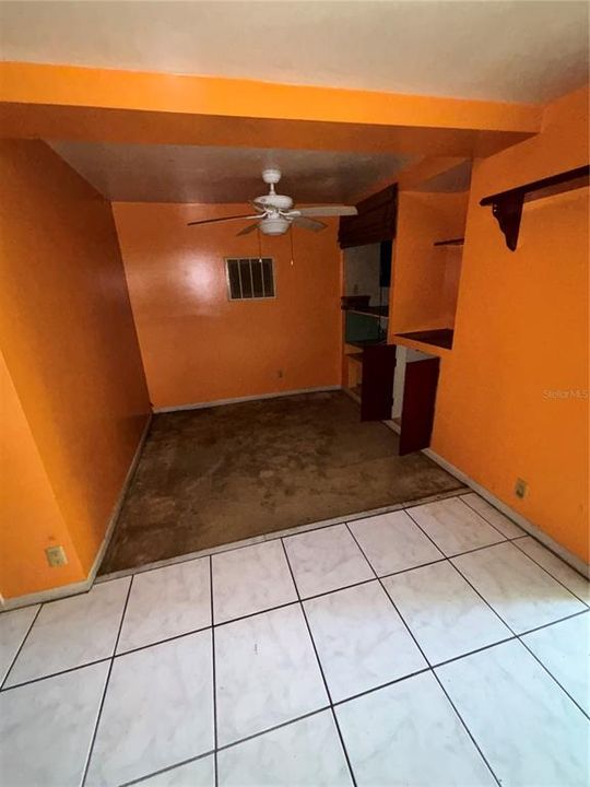 For Sale: $279,000 (2 beds, 1 baths, 1179 Square Feet)