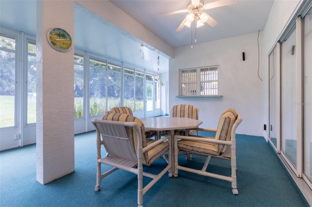 Ceiling Fans, and Large Entertaining Area