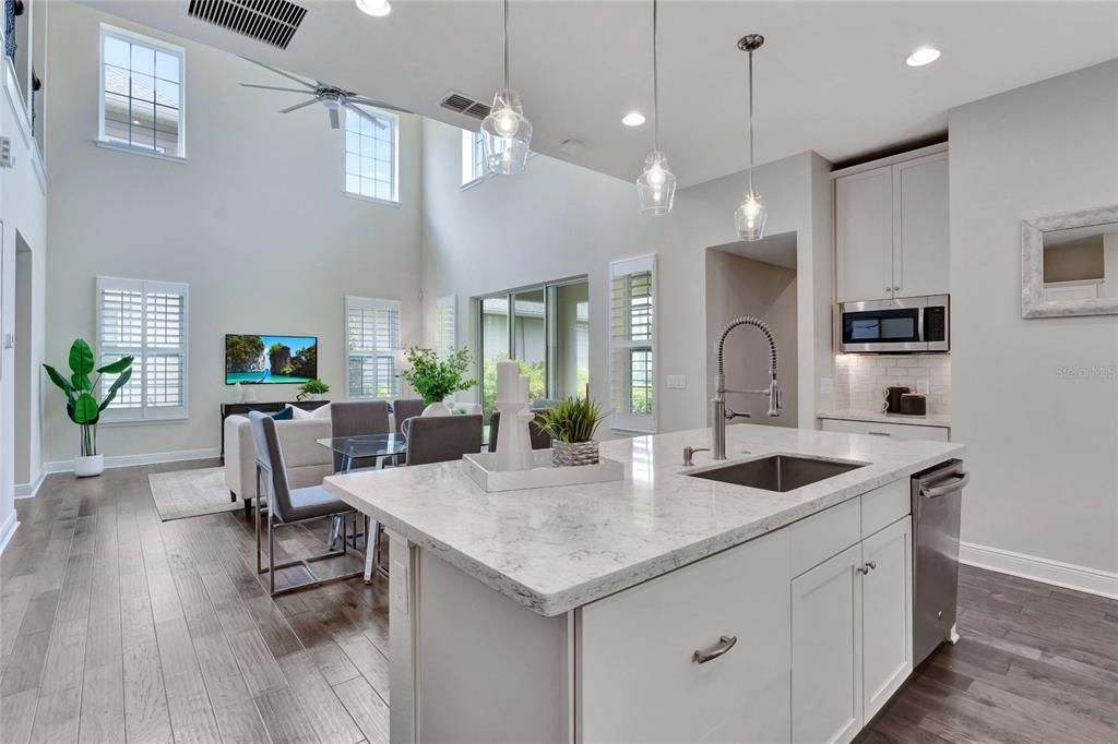 Active With Contract: $895,000 (4 beds, 3 baths, 2600 Square Feet)