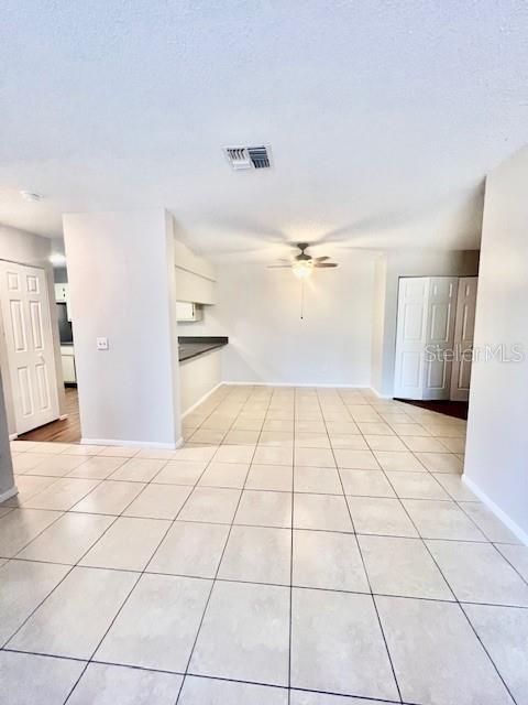 For Rent: $1,600 (2 beds, 2 baths, 1126 Square Feet)