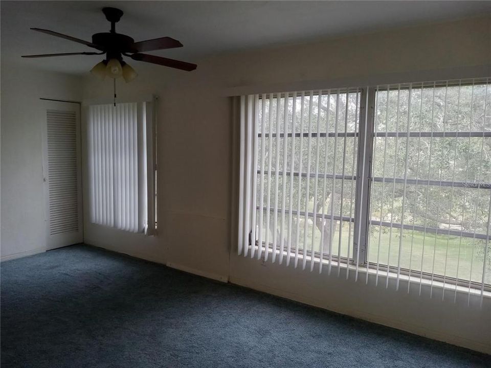 For Rent: $1,450 (2 beds, 2 baths, 1100 Square Feet)
