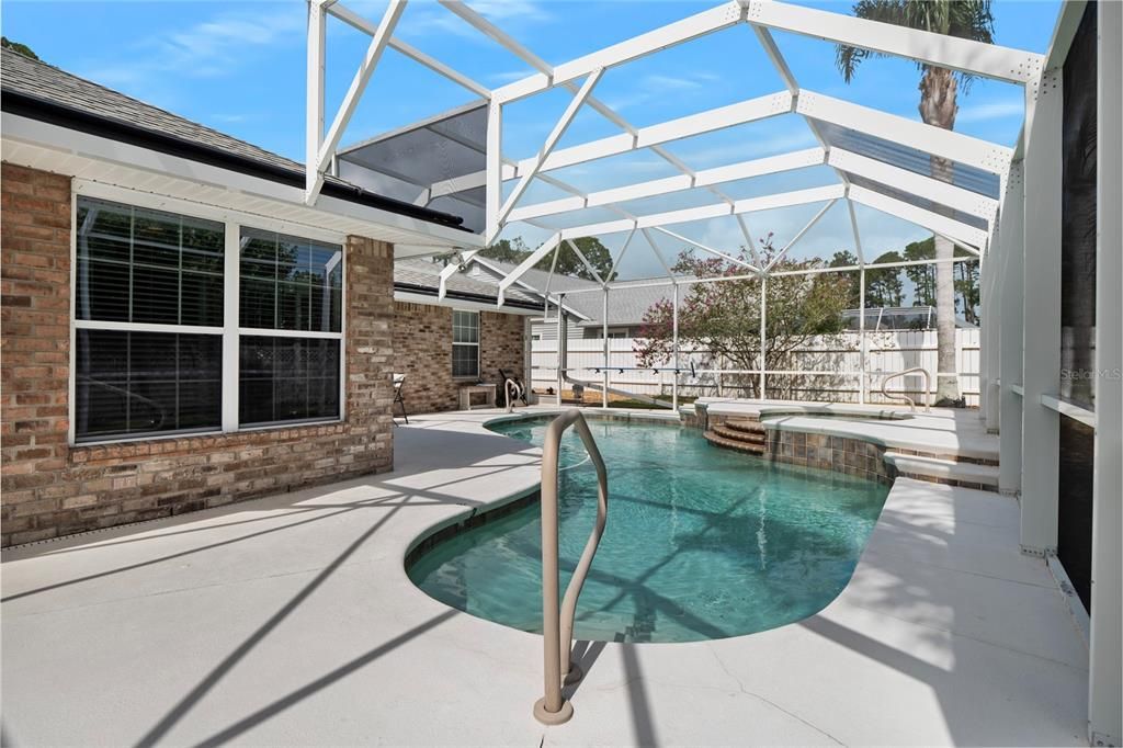 Active With Contract: $411,000 (4 beds, 2 baths, 2003 Square Feet)