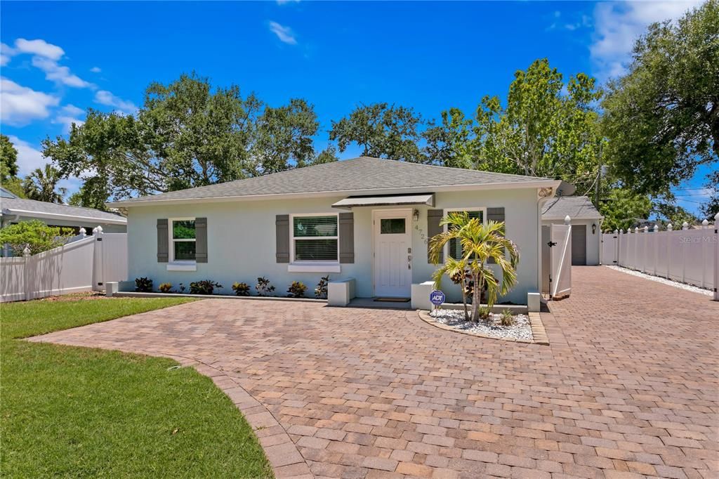Active With Contract: $599,000 (4 beds, 3 baths, 1800 Square Feet)