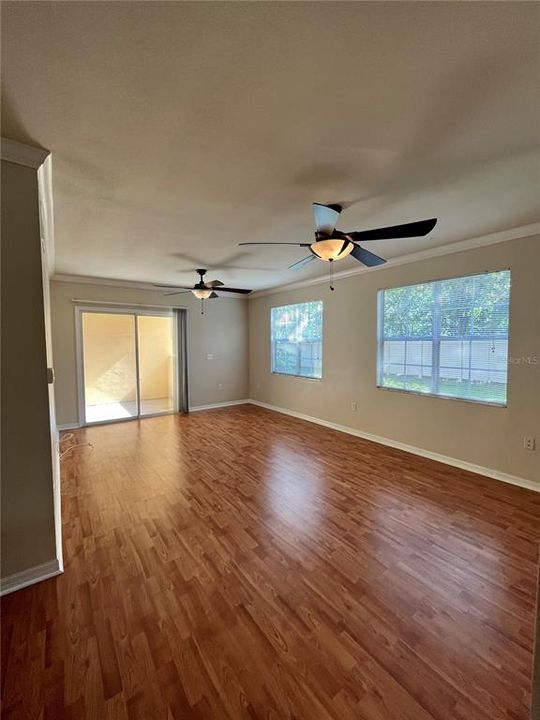 For Rent: $1,625 (1 beds, 1 baths, 822 Square Feet)