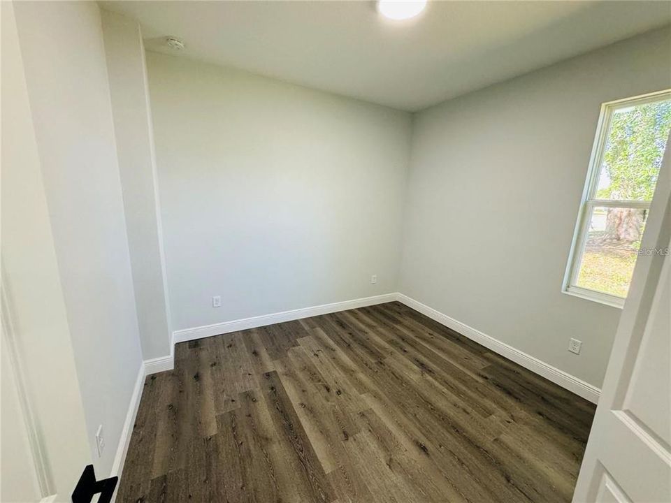 For Rent: $2,097 (4 beds, 2 baths, 1636 Square Feet)