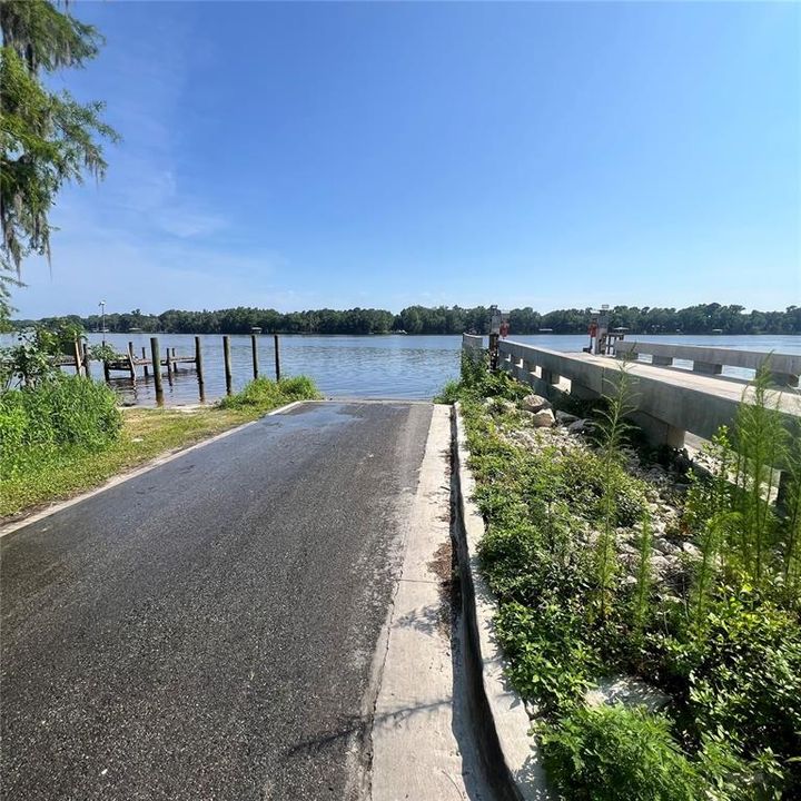 Community boat ramp