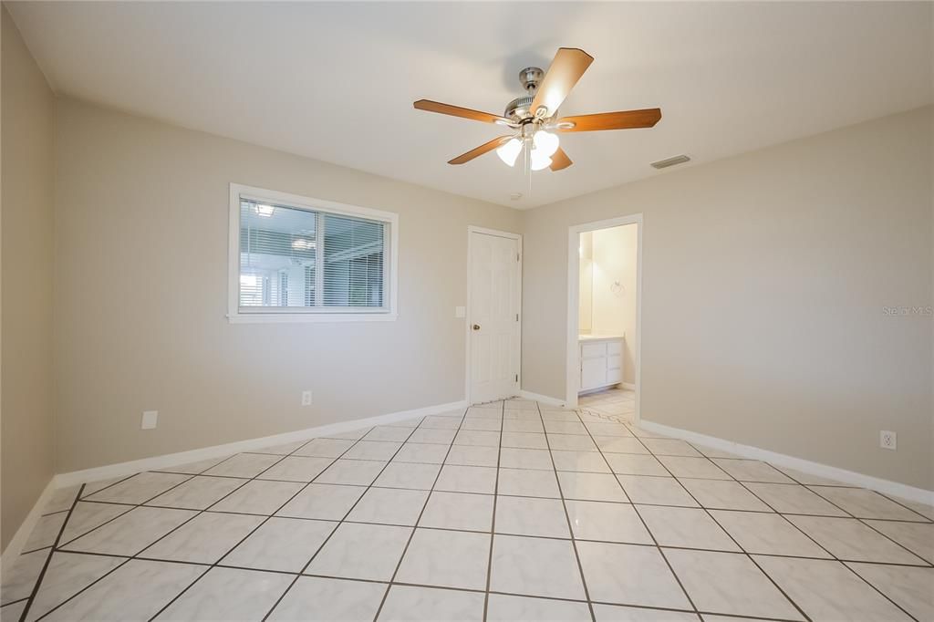 For Rent: $2,280 (3 beds, 2 baths, 1312 Square Feet)