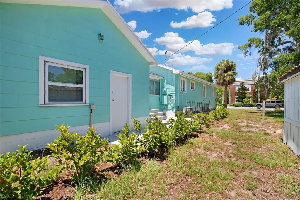 Active With Contract: $299,900 (4 beds, 2 baths, 1296 Square Feet)