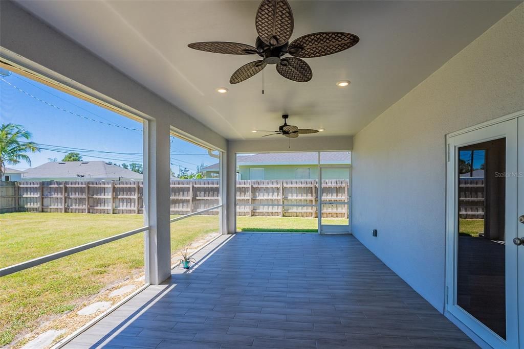 For Sale: $406,000 (4 beds, 2 baths, 1698 Square Feet)