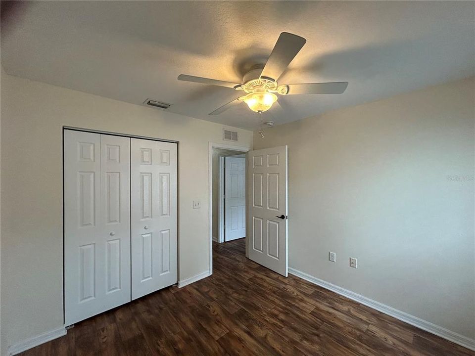 For Rent: $2,199 (4 beds, 2 baths, 1592 Square Feet)