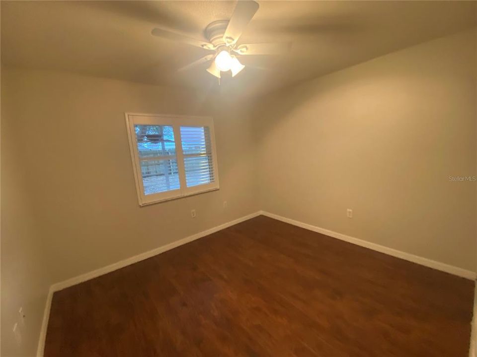 For Rent: $2,100 (3 beds, 2 baths, 1327 Square Feet)