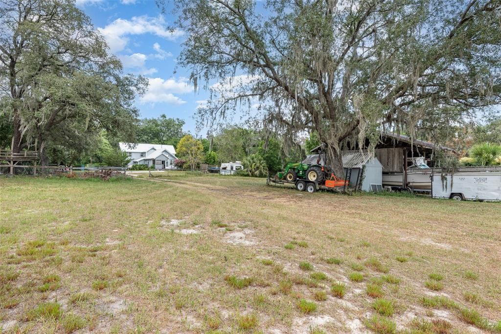 For Sale: $500,000 (4 beds, 2 baths, 1965 Square Feet)