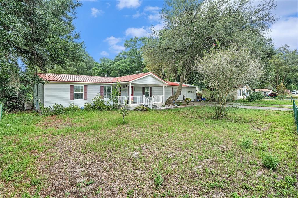 For Sale: $275,000 (4 beds, 2 baths, 1890 Square Feet)