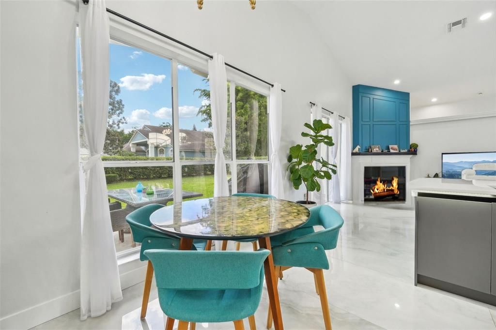 Kitchen breakfast nook