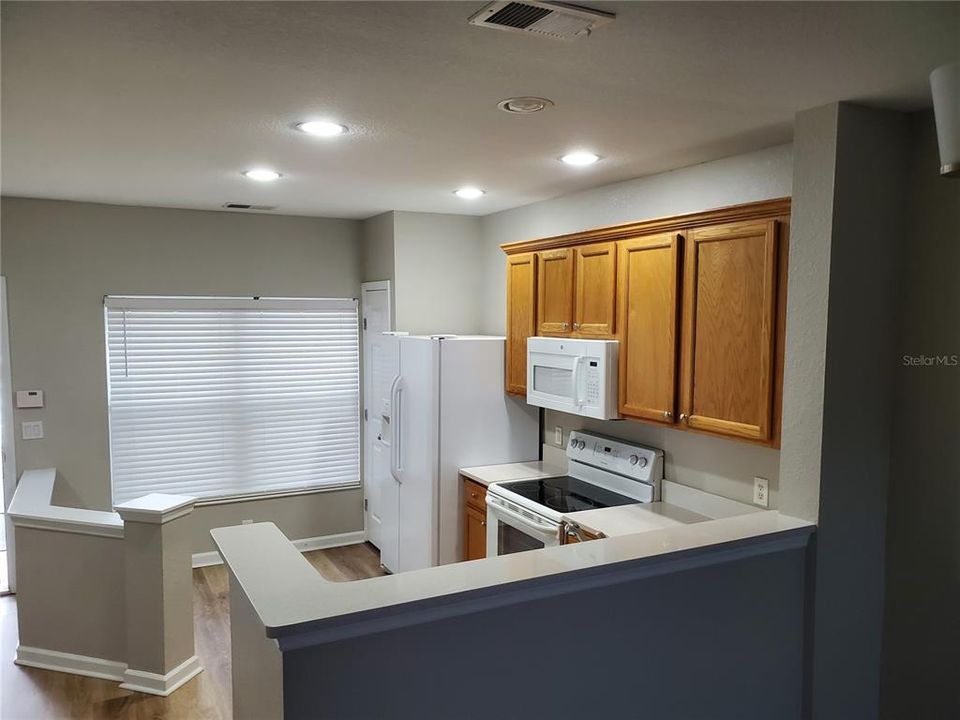 Active With Contract: $1,500 (2 beds, 2 baths, 1134 Square Feet)