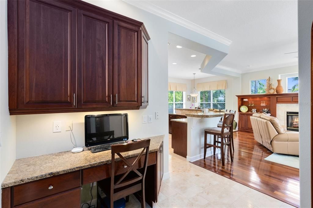 Built-in desk area off kitchen