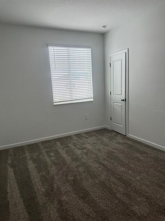 For Rent: $2,350 (3 beds, 2 baths, 1864 Square Feet)