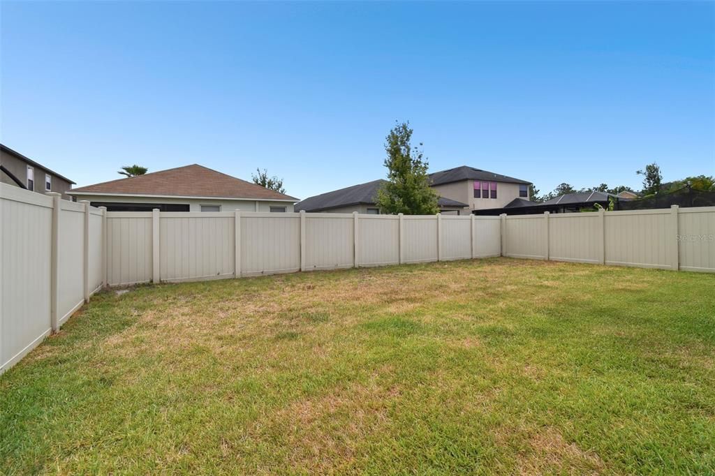 For Sale: $404,999 (3 beds, 2 baths, 1960 Square Feet)