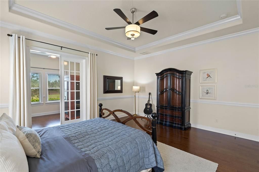 Primary Bedroom w/ Adjoining Private Sitting Room