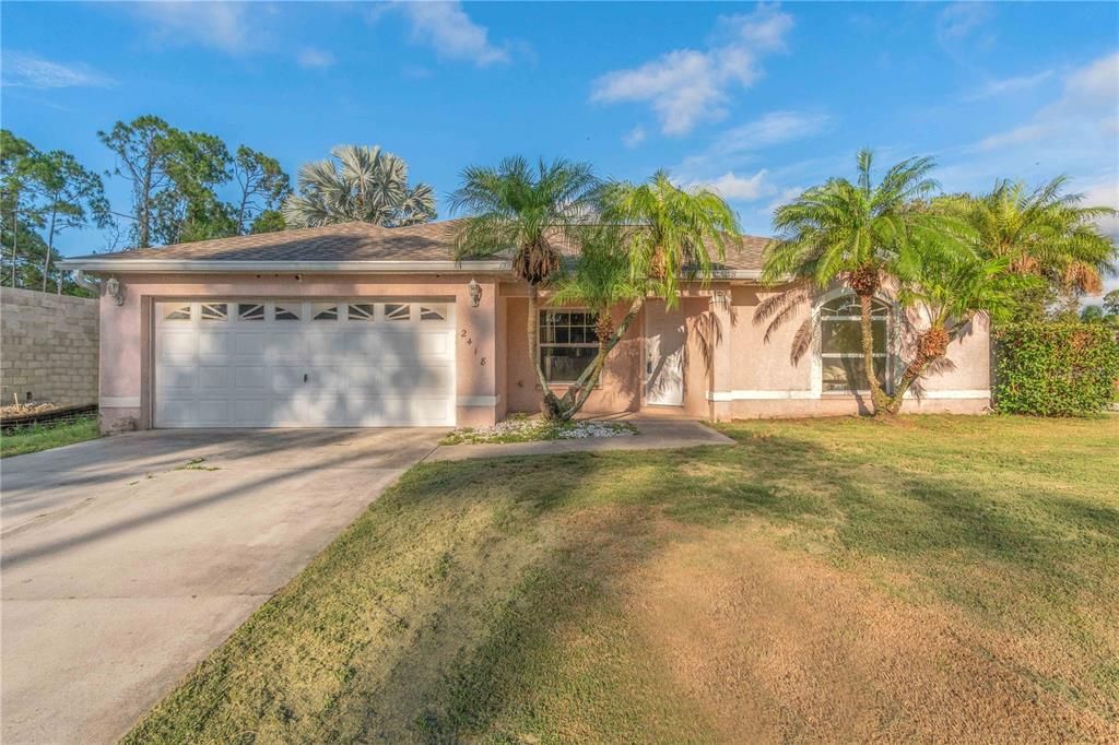 Active With Contract: $309,900 (4 beds, 2 baths, 1821 Square Feet)