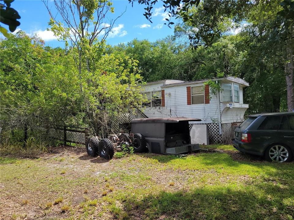 Active With Contract: $325,000 (5 beds, 3 baths, 2030 Square Feet)