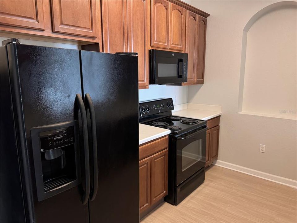 For Rent: $2,100 (2 beds, 2 baths, 1112 Square Feet)