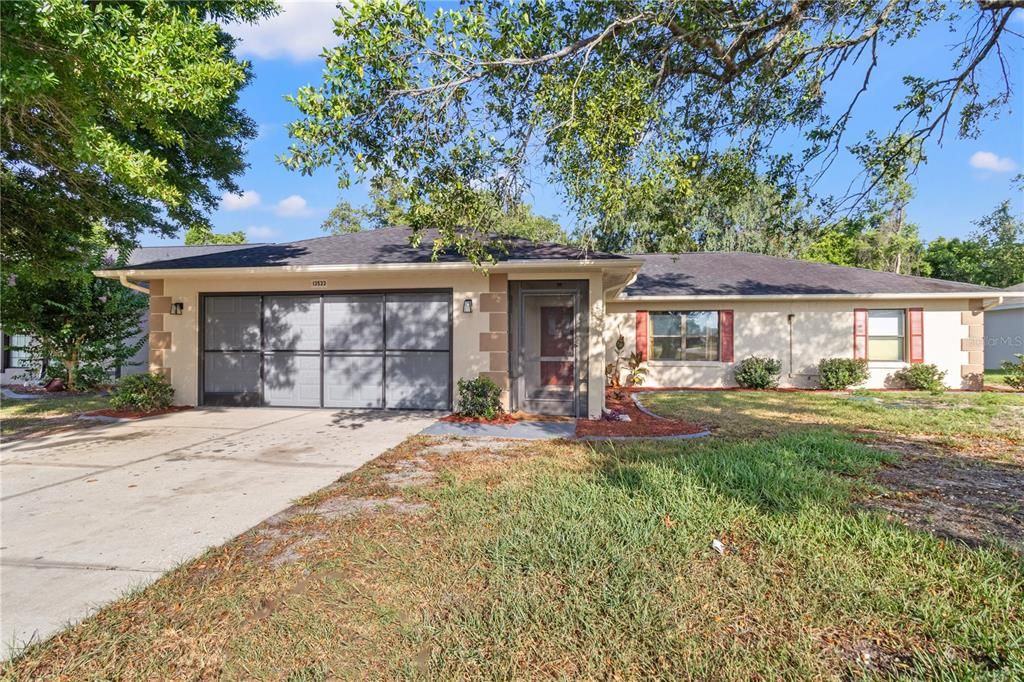 For Sale: $274,000 (3 beds, 2 baths, 1724 Square Feet)