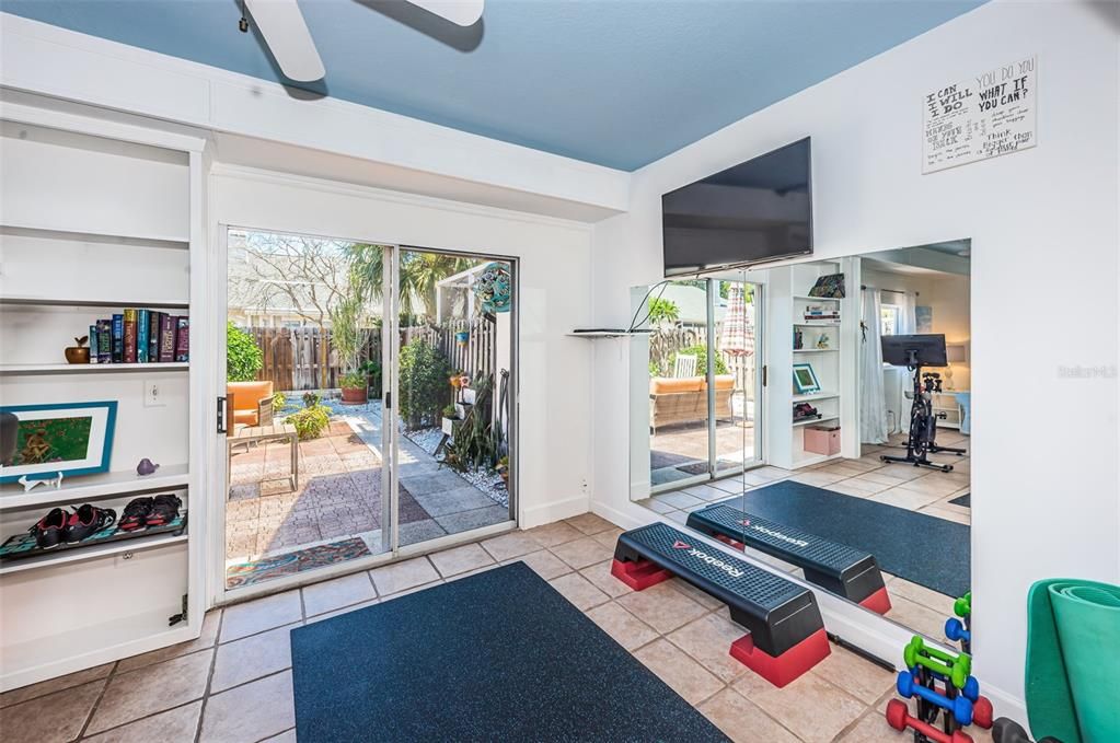 Sunroom/Florida room