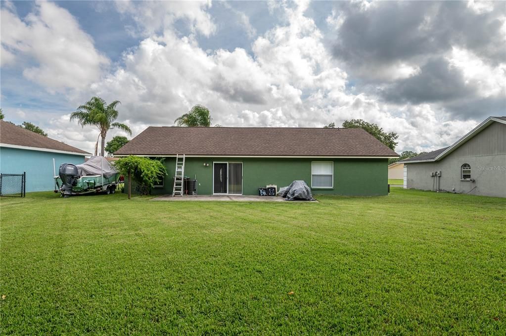 For Sale: $359,000 (3 beds, 2 baths, 1509 Square Feet)